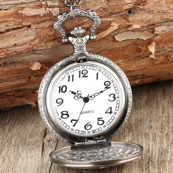 Star Trek NEW Pocket Watch Gift for Trekkie Movie Captain Kirk Aged Silver - Picture 2 of 4